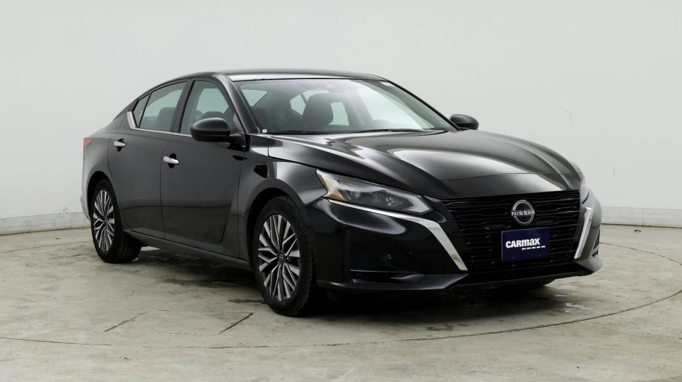 2024 Nissan Altima SV — Sedan — 31,159 mi — Sterling, VA