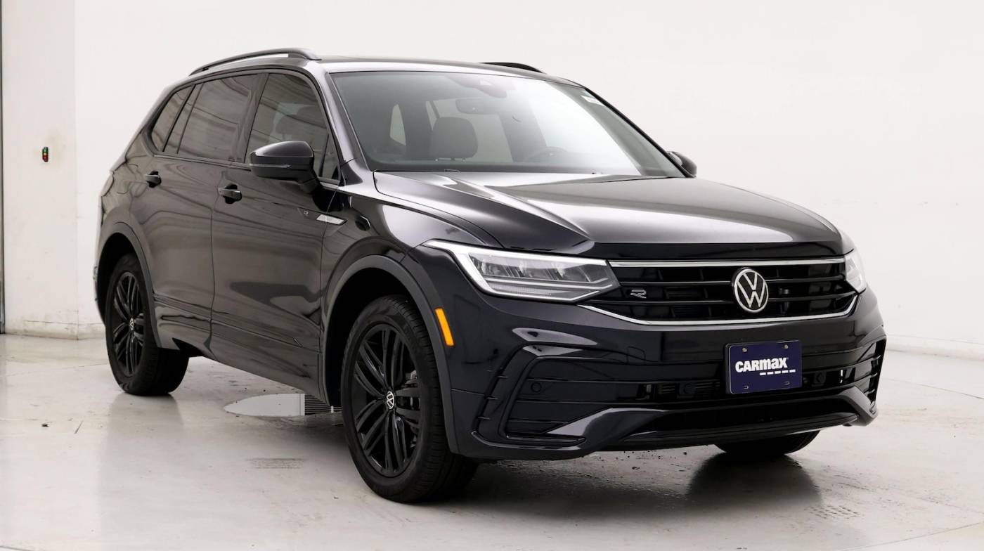 2022 Volkswagen Tiguan SE R-Line Black — SUV — 22,087 mi — Sterling, VA