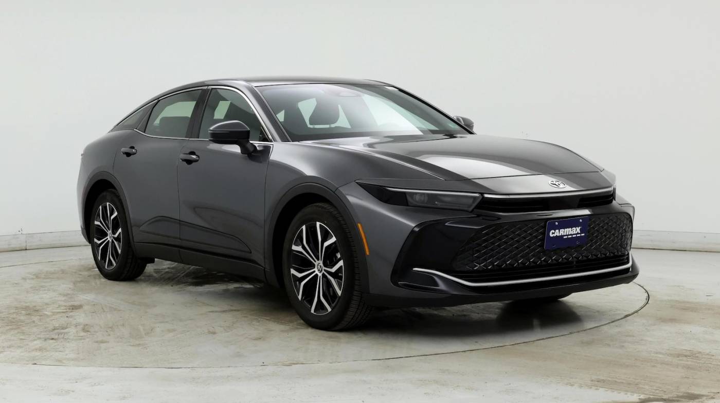 2024 Toyota Crown XLE — Sedan — 14,510 mi — Sterling, VA