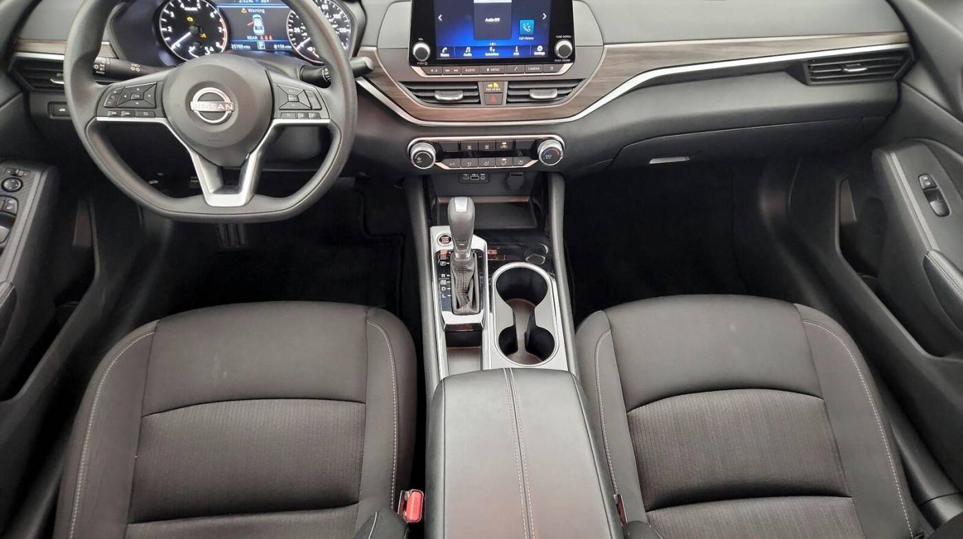 2024 Nissan Altima SV — Sedan — 32,159 mi — Sterling, VA