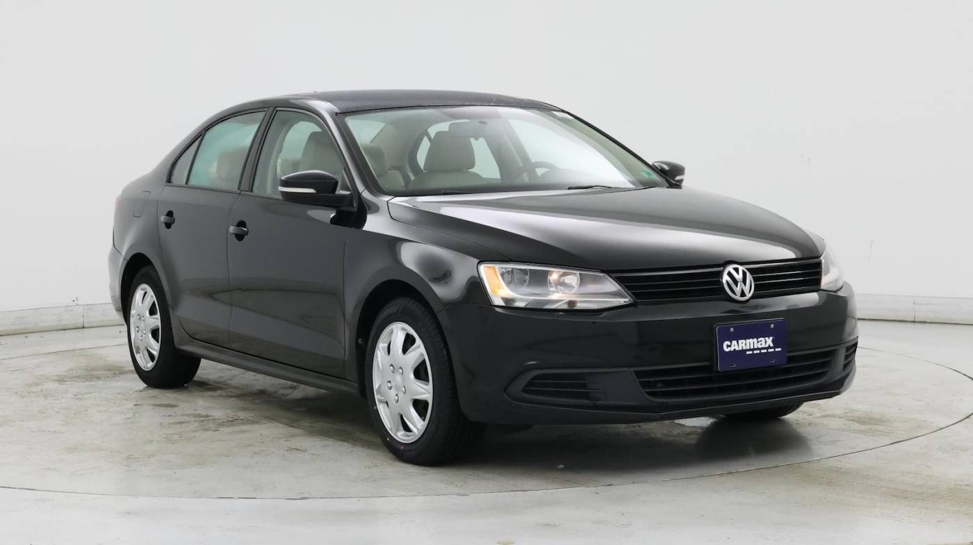2014 Volkswagen Jetta 1.8T SE — Sedan — 94,140 mi — Sterling, VA