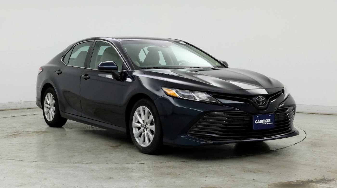 2019 Toyota Camry LE — Sedan — 112,705 mi — Sterling, VA