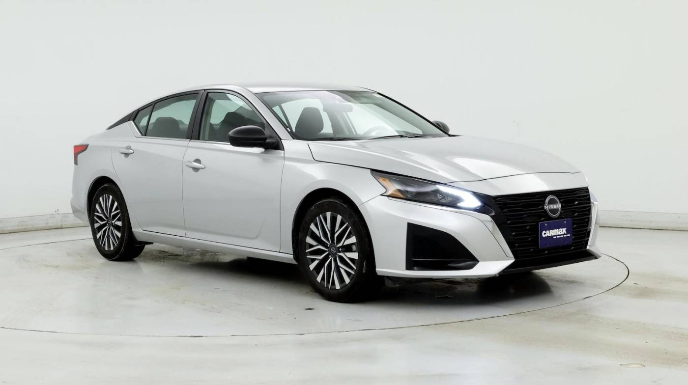 2024 Nissan Altima SV — Sedan — 13,380 mi — Sterling, VA