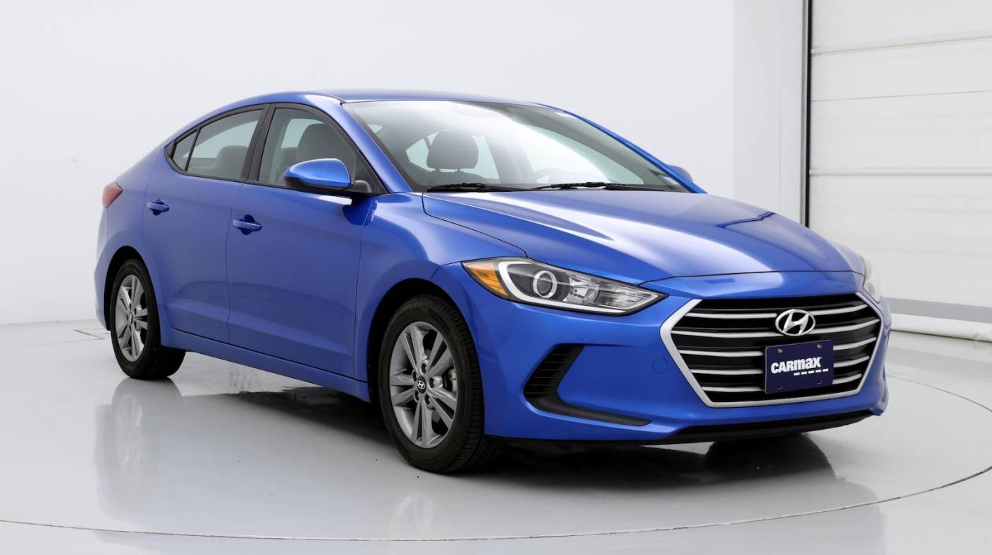 2017 Hyundai Elantra SE — Sedan — 59,836 mi — Sterling, VA