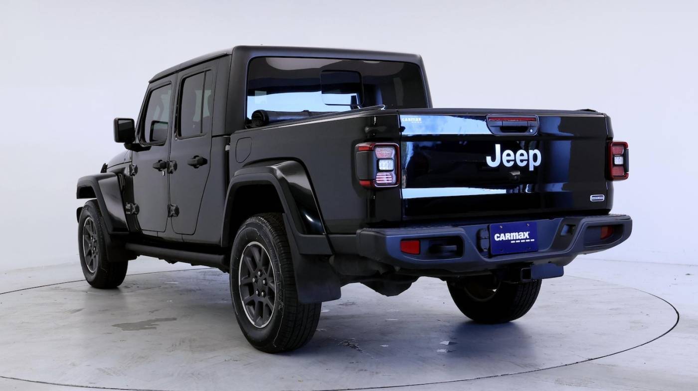 2020 Jeep Gladiator Overland — Pickup Truck — 89,689 mi — Sterling, VA
