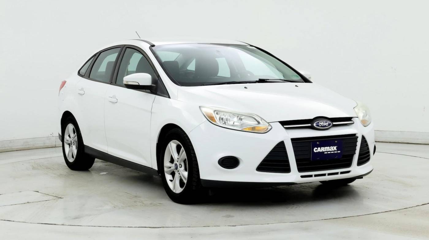2014 Ford Focus SE — Sedan — 66,896 mi — Sterling, VA