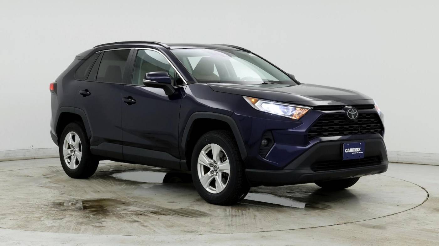 2020 Toyota RAV4 XLE — SUV — 28,851 mi — Sterling, VA