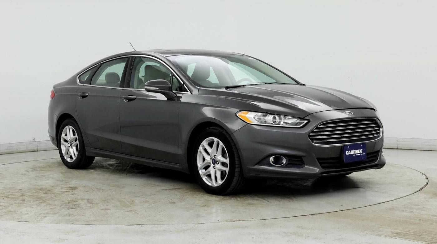 2016 Ford Fusion SE — Sedan — 82,002 mi — Sterling, VA