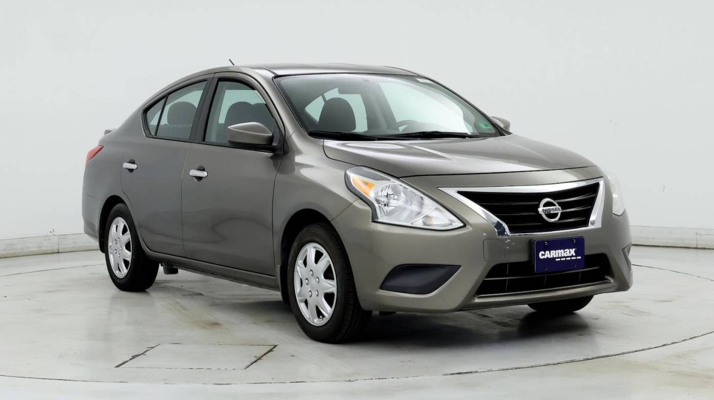 2015 Nissan Versa 1.6 SV — Sedan — 72,587 mi — Sterling, VA