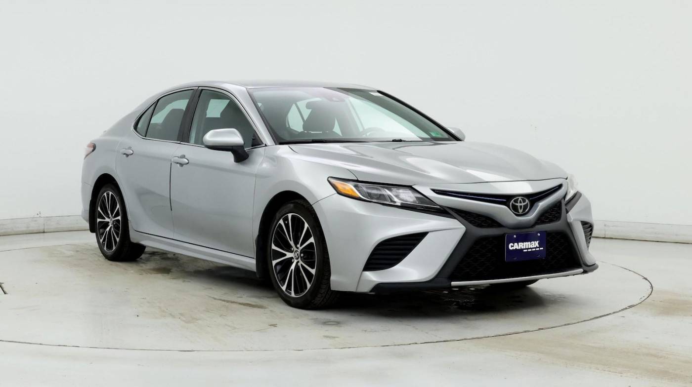 2019 Toyota Camry SE — Sedan — 101,407 mi — Sterling, VA