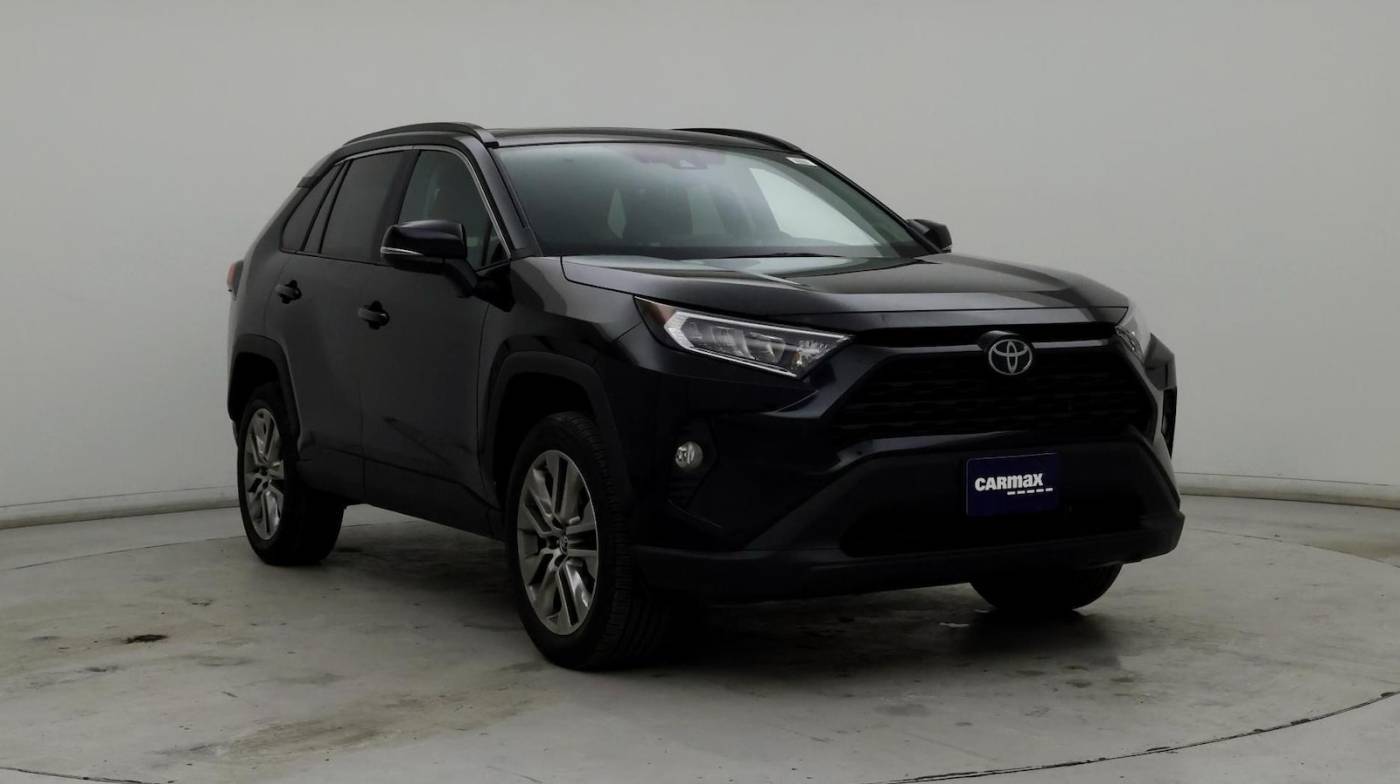 2019 Toyota RAV4 XLE Premium — SUV — 14,202 mi — Sterling, VA