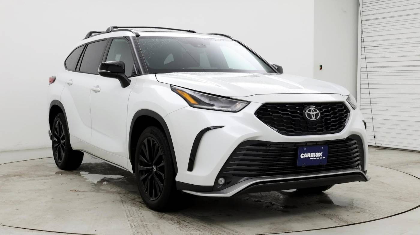 2023 Toyota Highlander XSE — SUV — 25,129 mi — East Haven, CT