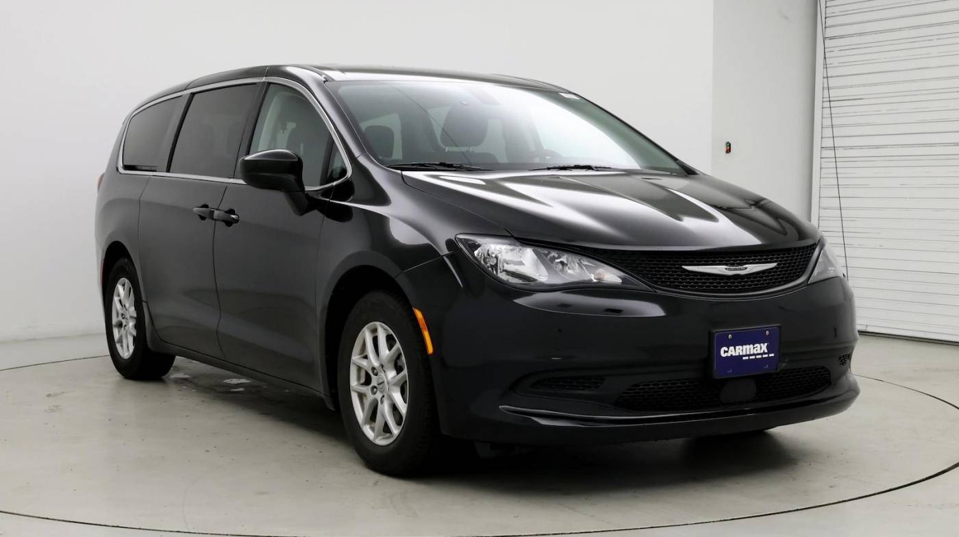 2022 Chrysler Voyager LX — Minivan — 55,770 mi — East Haven, CT