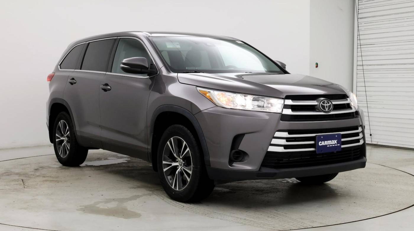 2019 Toyota Highlander LE V6 — SUV — 58,295 mi — East Haven, CT