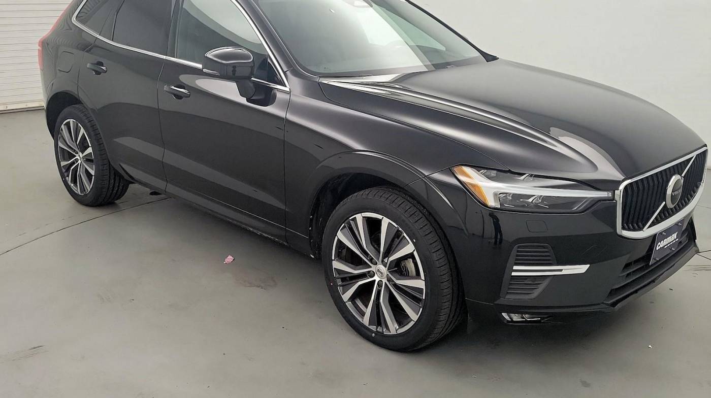 2022 Volvo XC60 Momentum — SUV — 30,046 mi — Fayetteville, NC