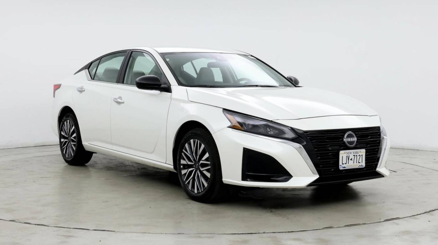 2024 Nissan Altima SV — Sedan — 15,625 mi — Fayetteville, NC