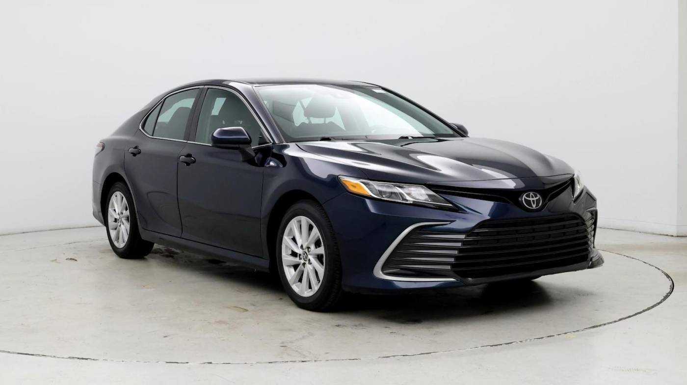 2021 Toyota Camry LE — Sedan — 46,372 mi — Fayetteville, NC