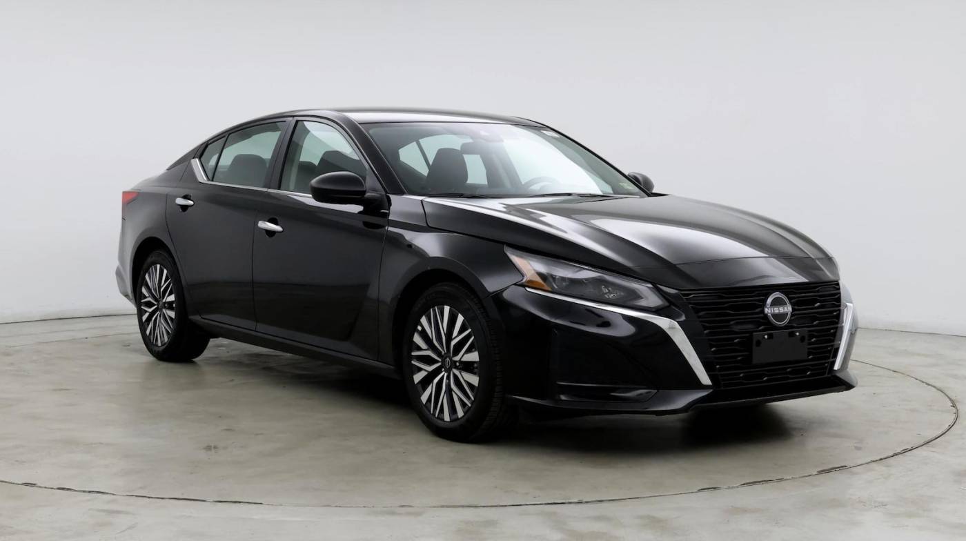 2024 Nissan Altima SV — Sedan — 15,206 mi — Fayetteville, NC