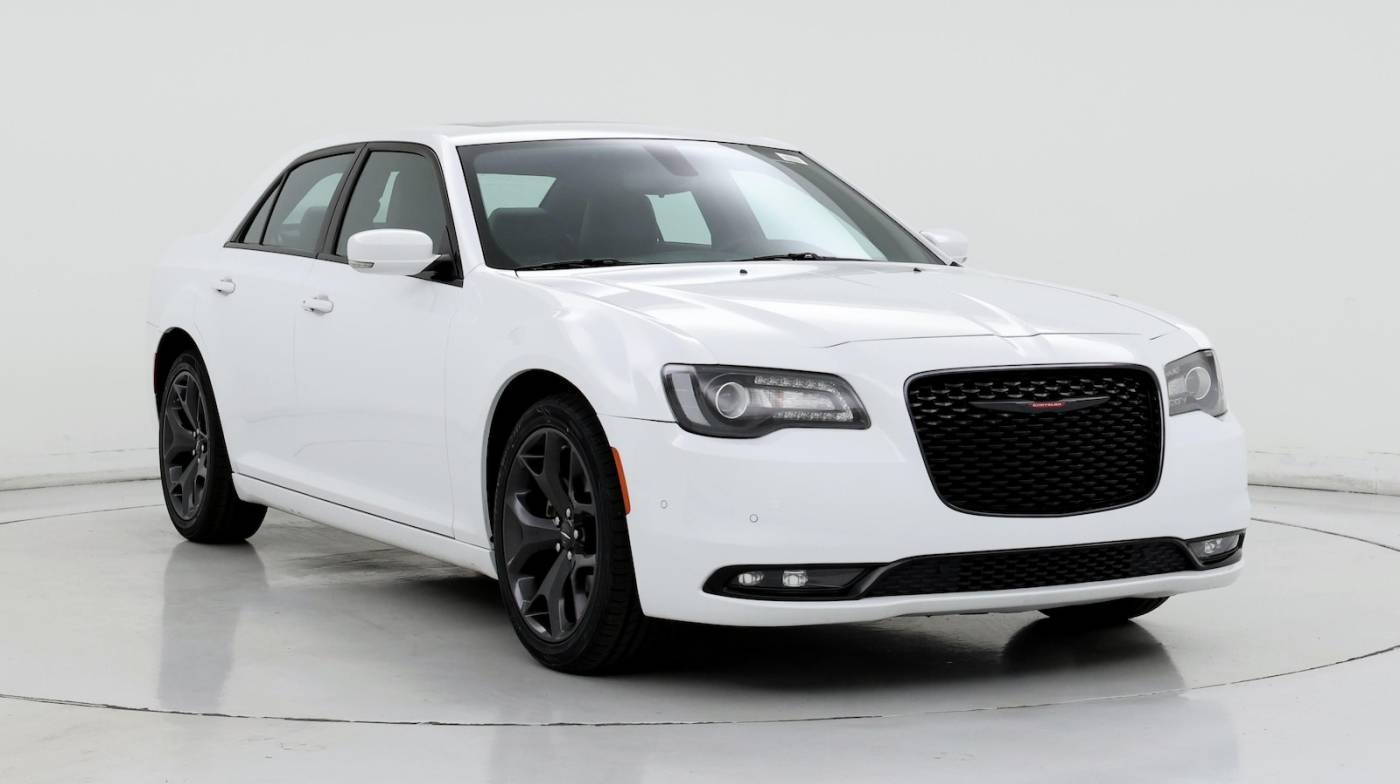 2023 Chrysler 300 S — Sedan — 28,916 mi — Fayetteville, NC