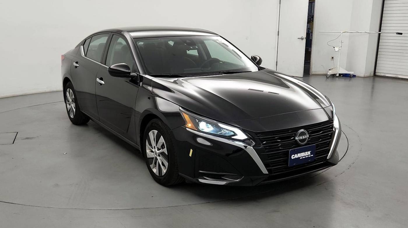 2023 Nissan Altima S — Sedan — 10,612 mi — Fayetteville, NC