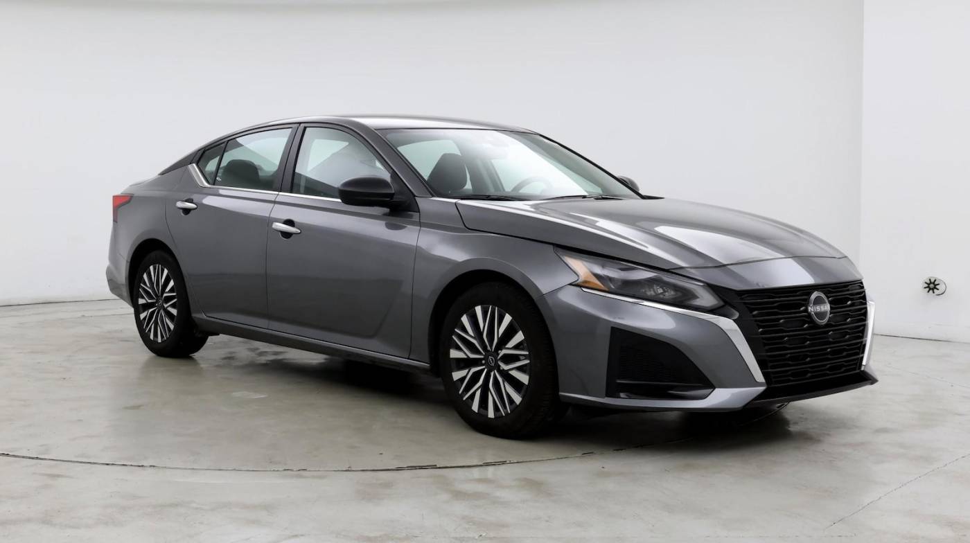 2024 Nissan Altima SV — Sedan — 24,324 mi — Fayetteville, NC