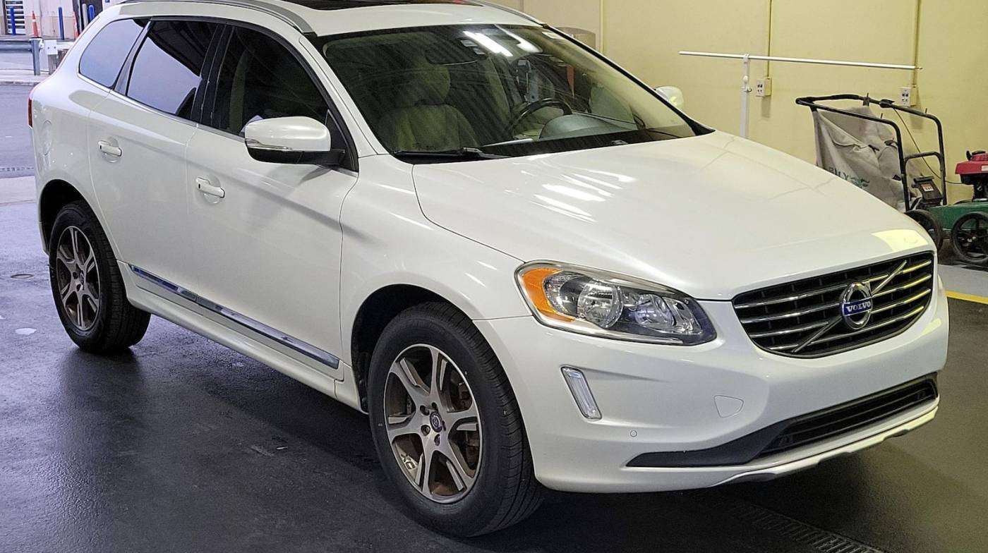 2015 Volvo XC60 T6 — SUV — 67,649 mi — Fayetteville, NC