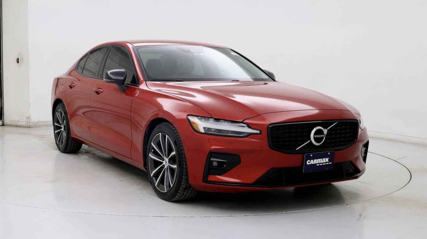 2022 Volvo S60 Momentum — Sedan — 46,739 mi — Fayetteville, NC