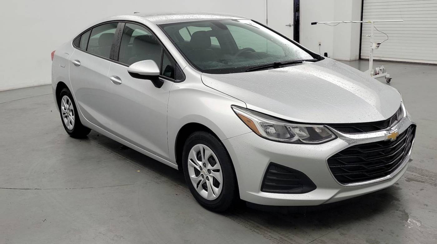 2019 Chevrolet Cruze LS — Sedan — 25,506 mi — Fayetteville, NC