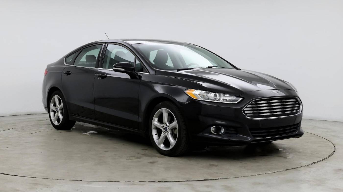 2015 Ford Fusion SE — Sedan — 104,762 mi — Fayetteville, NC