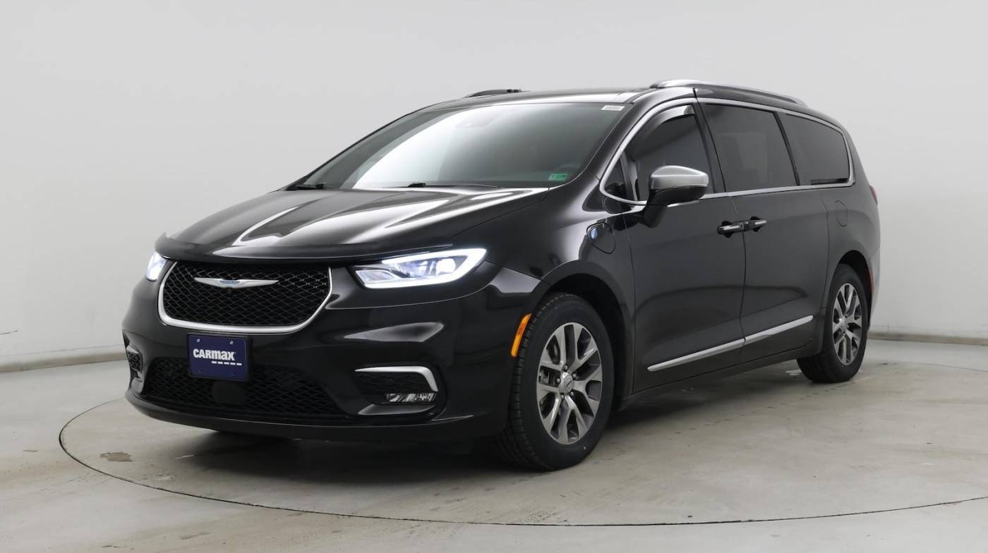 2021 Chrysler Pacifica Hybrid Pinnacle — Minivan — 35,187 mi — Fredericksburg, VA