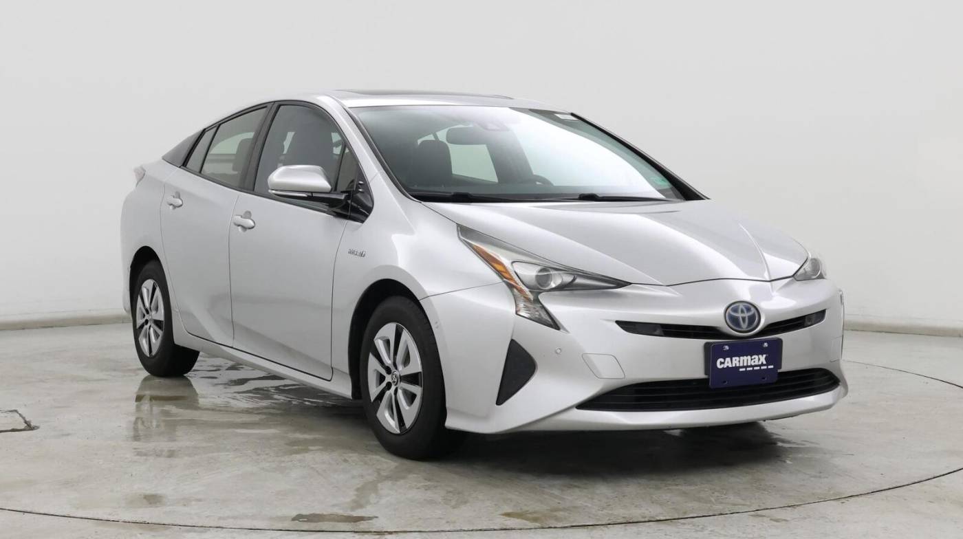 2017 Toyota Prius Four — Hatchback — 123,081 mi — Fredericksburg, VA