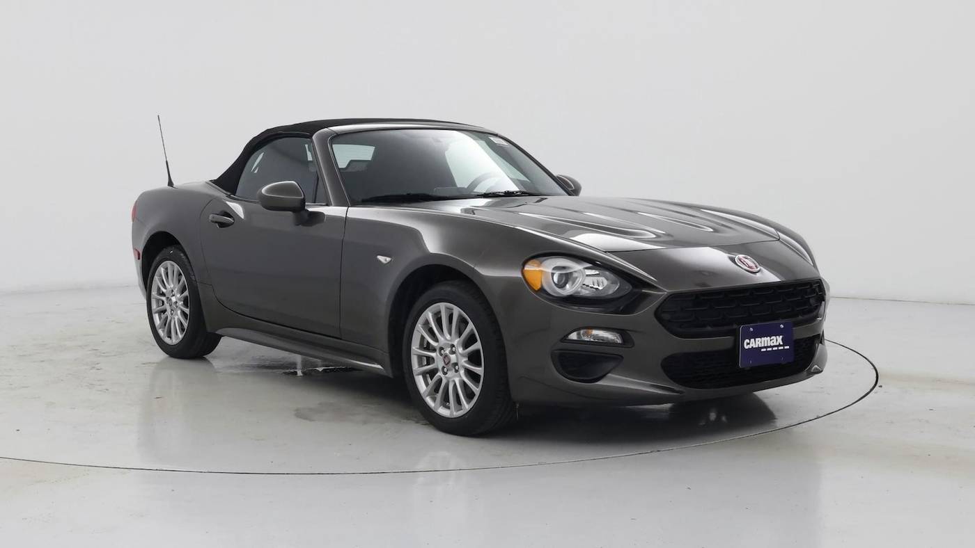 2017 FIAT 124 Spider Classica