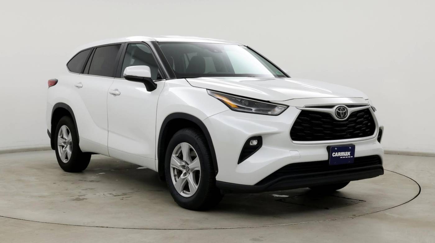 2023 Toyota Highlander LE — SUV — 29,421 mi — Fredericksburg, VA