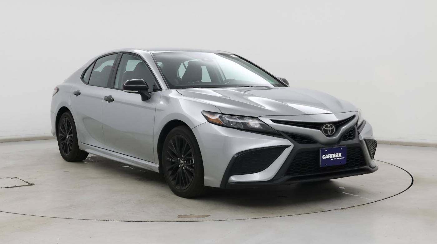 2022 Toyota Camry SE Nightshade — Sedan — 32,051 mi — Fredericksburg, VA