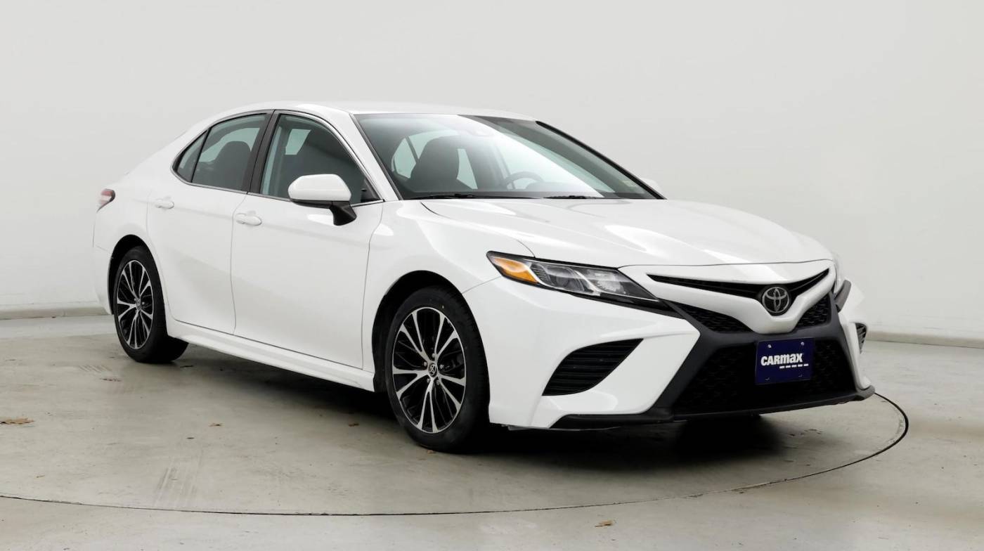 2020 Toyota Camry SE — Sedan — 40,807 mi — Fredericksburg, VA
