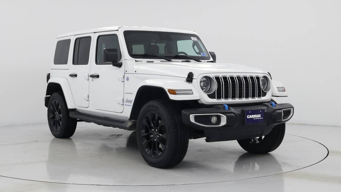 2024 Jeep Wrangler Sahara