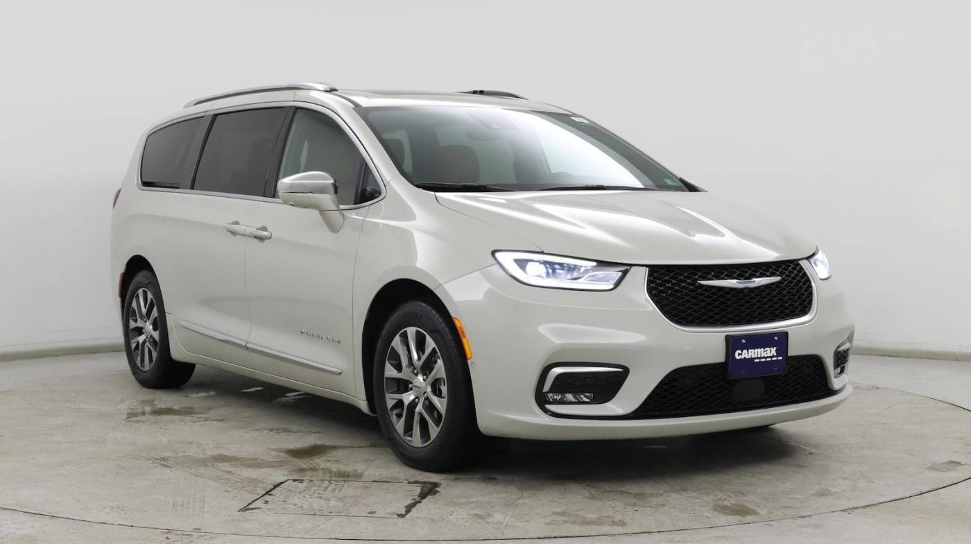 2021 Chrysler Pacifica Hybrid Pinnacle — Minivan — 30,913 mi — Fredericksburg, VA