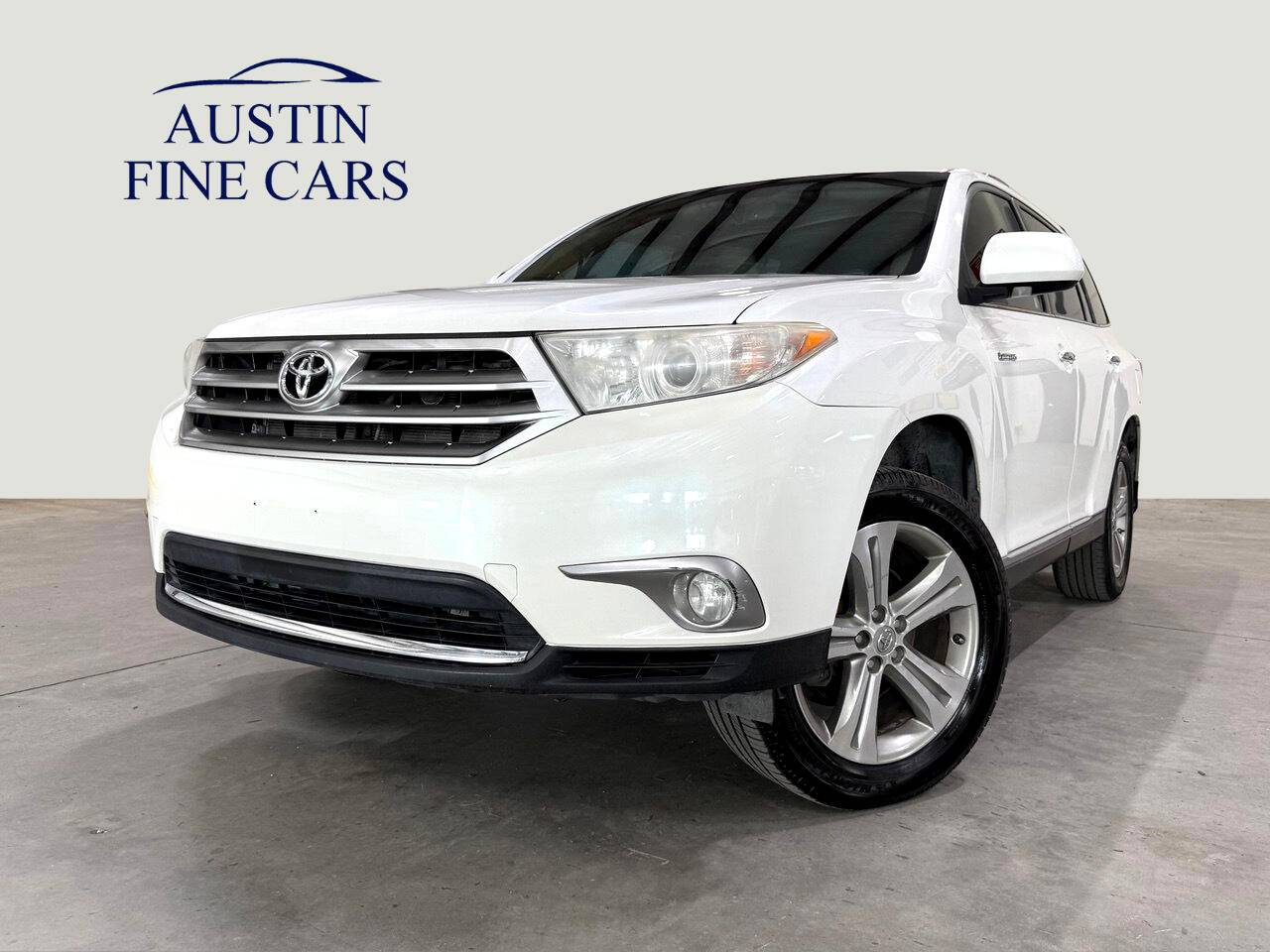 2011 Toyota Highlander Limited — SUV — 106,596 mi — Austin, TX
