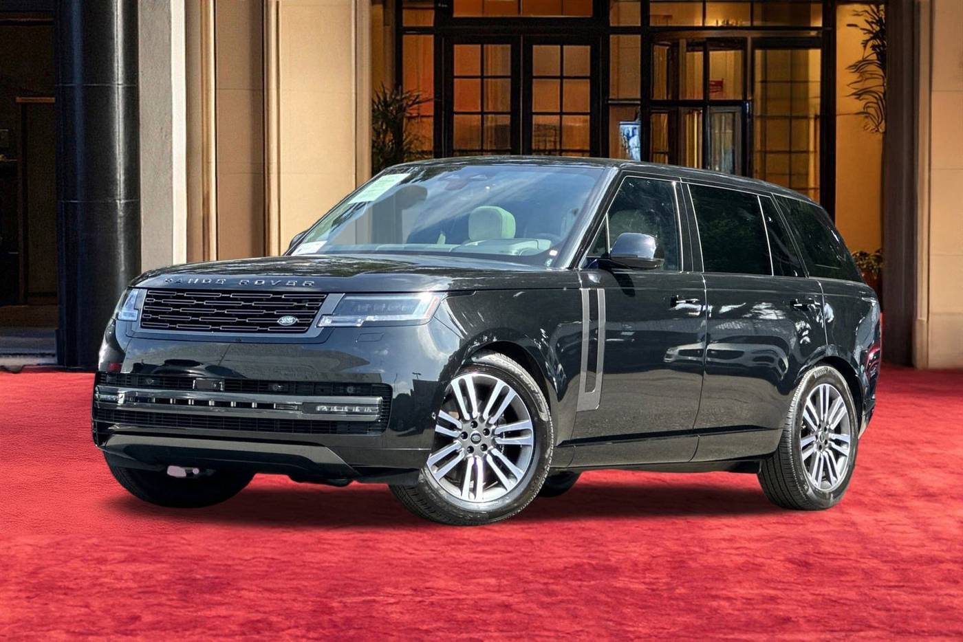 2025 Land Rover Range Rover SE — SUV — 4,054 mi — Los Angeles, CA