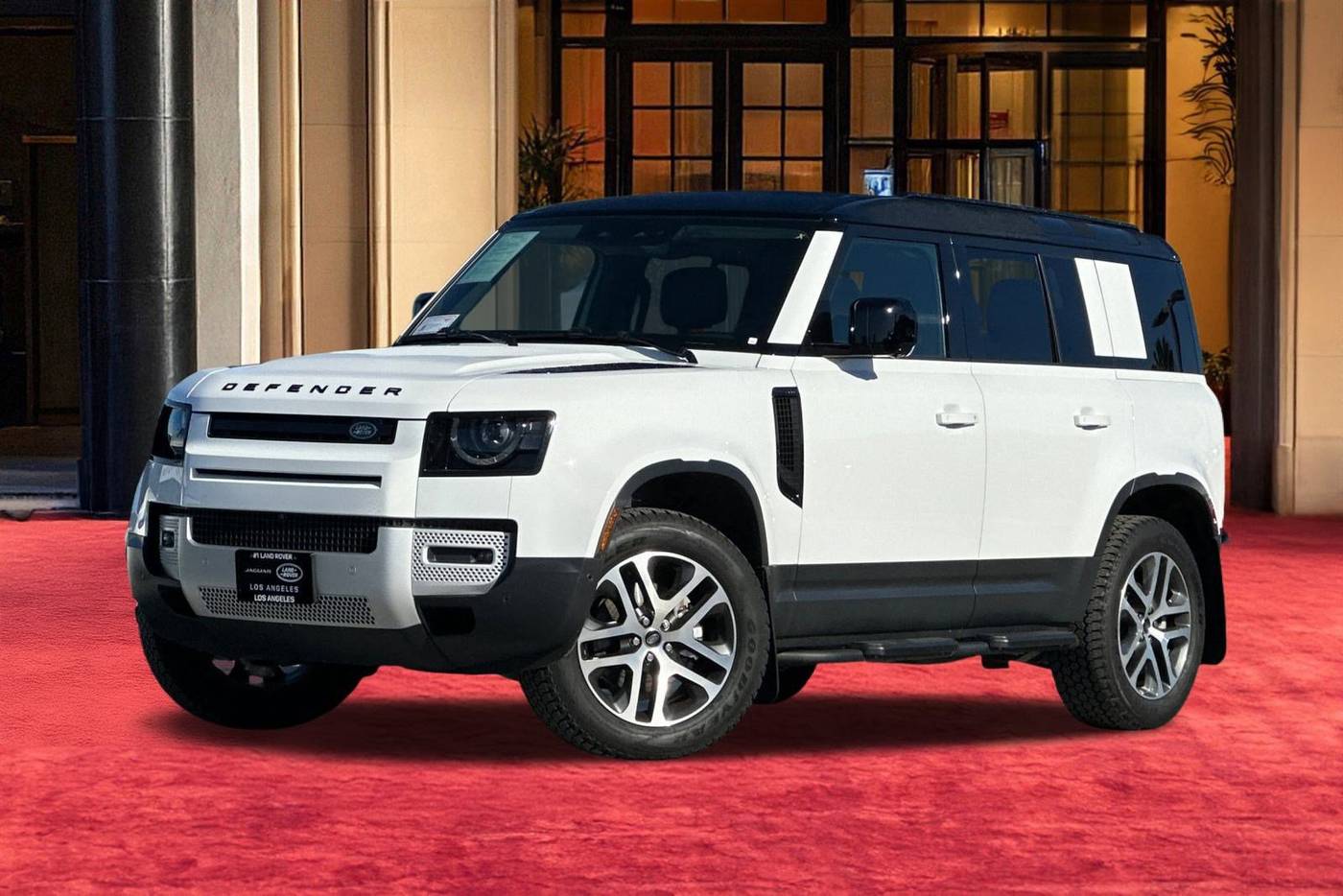 2025 Land Rover Defender S — SUV — 4,196 mi — Los Angeles, CA