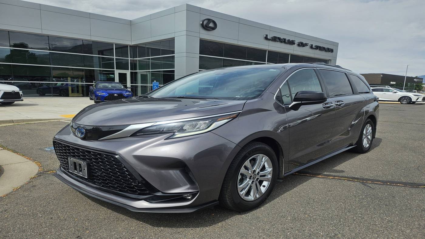 2022 Toyota Sienna XSE — Minivan — 52,664 mi — Lindon, UT