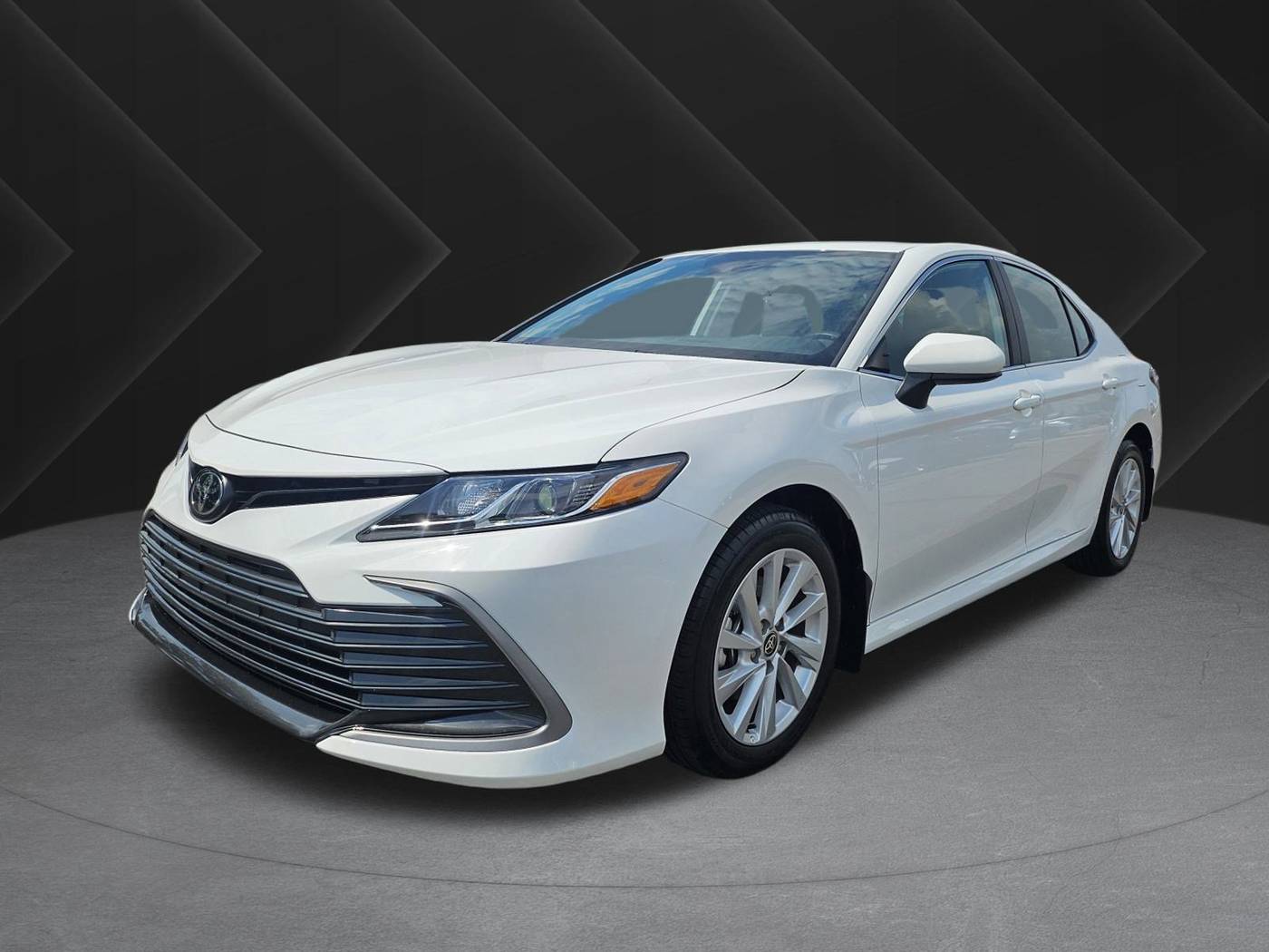 2024 Toyota Camry LE — Sedan — 15,311 mi — Lindon, UT