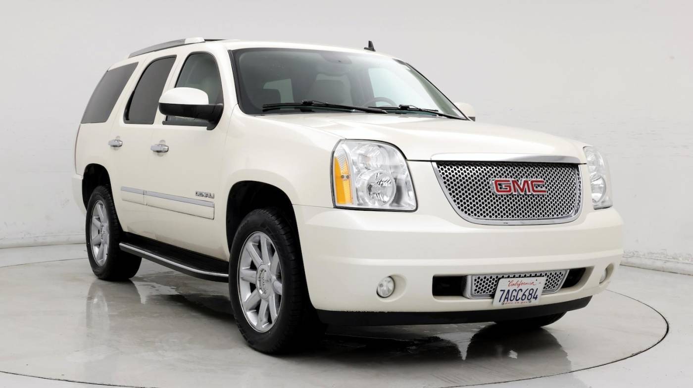2013 GMC Yukon Denali — SUV — 82,222 mi — Fresno, CA