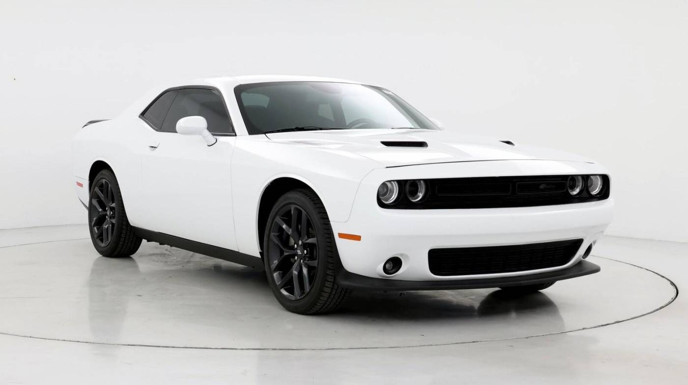 2022 Dodge Challenger SXT — Coupe — 14,611 mi — Fresno, CA