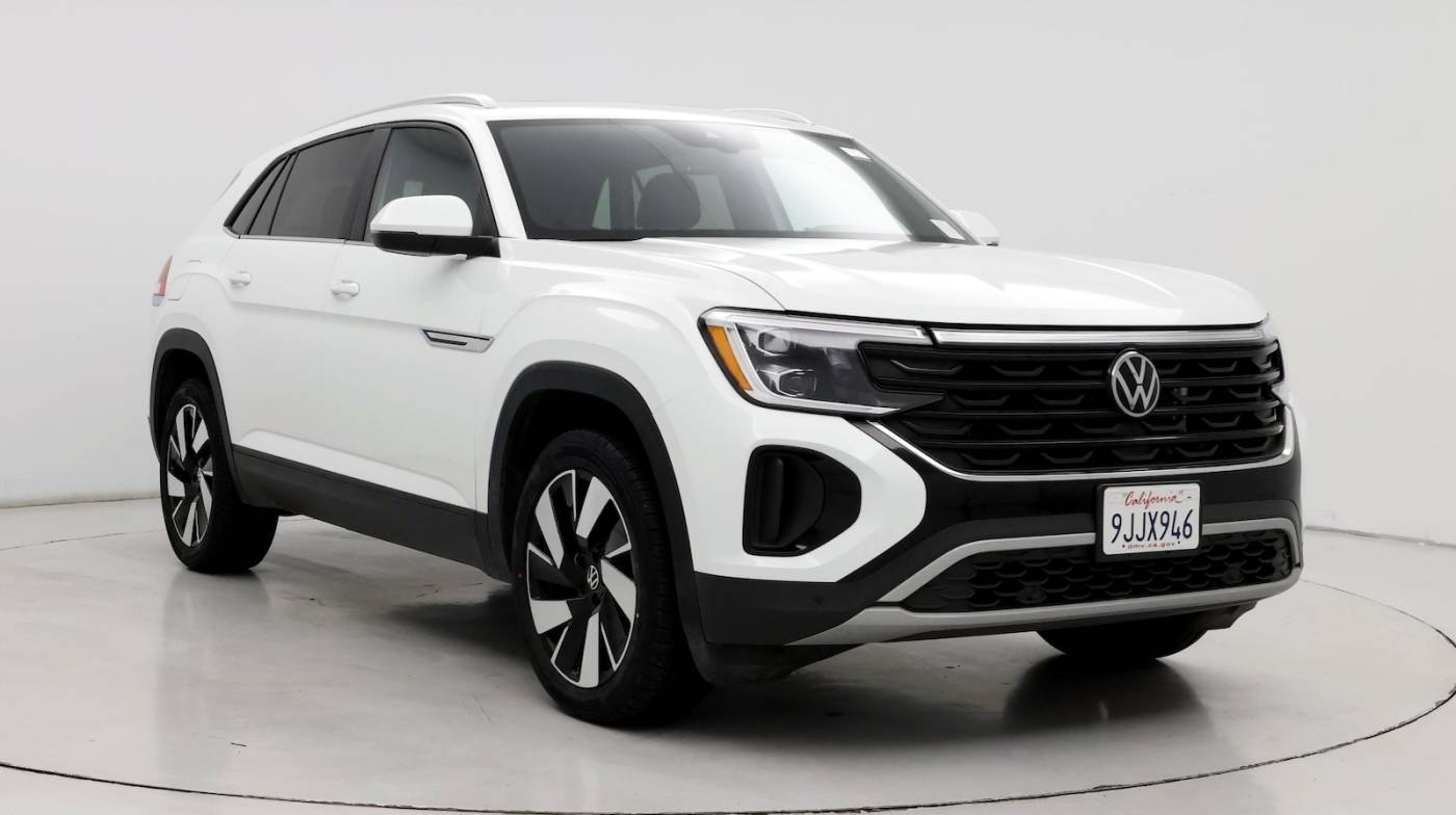 2024 Volkswagen Atlas Cross Sport SE with Technology — SUV — 18,627 mi — Fresno, CA