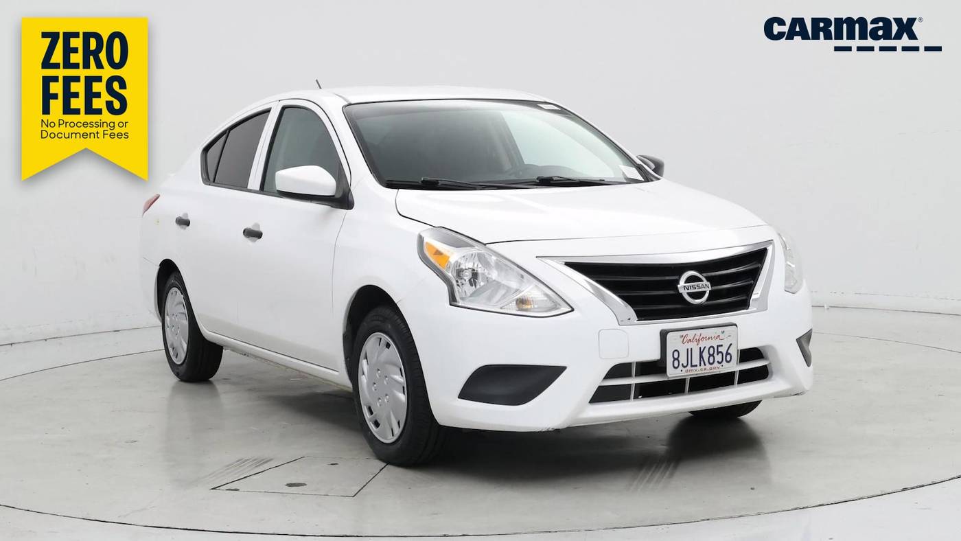 2019 Nissan Versa S Plus