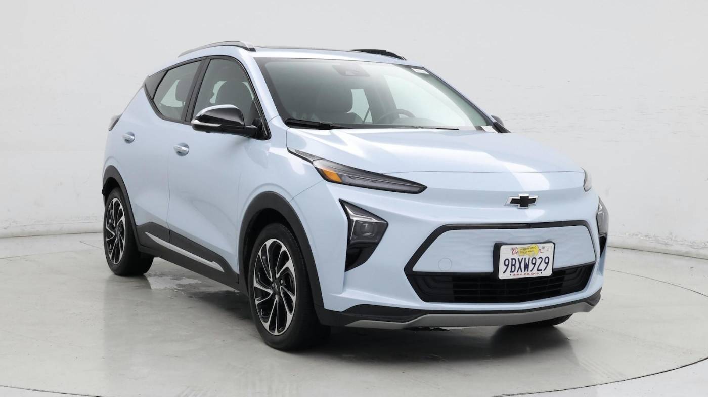 2022 Chevrolet Bolt EUV Premier — SUV — 28,683 mi — Fresno, CA