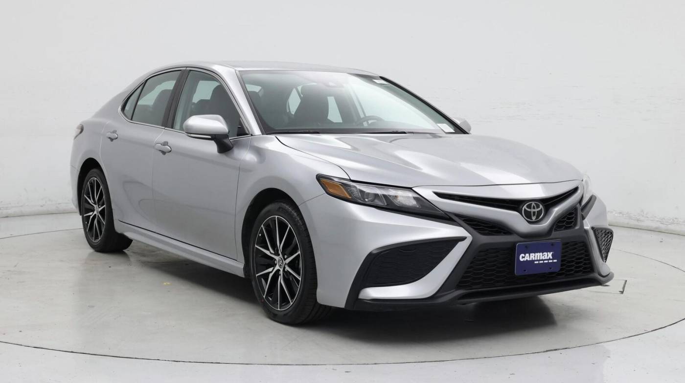 2023 Toyota Camry SE — Sedan — 22,872 mi — Fresno, CA