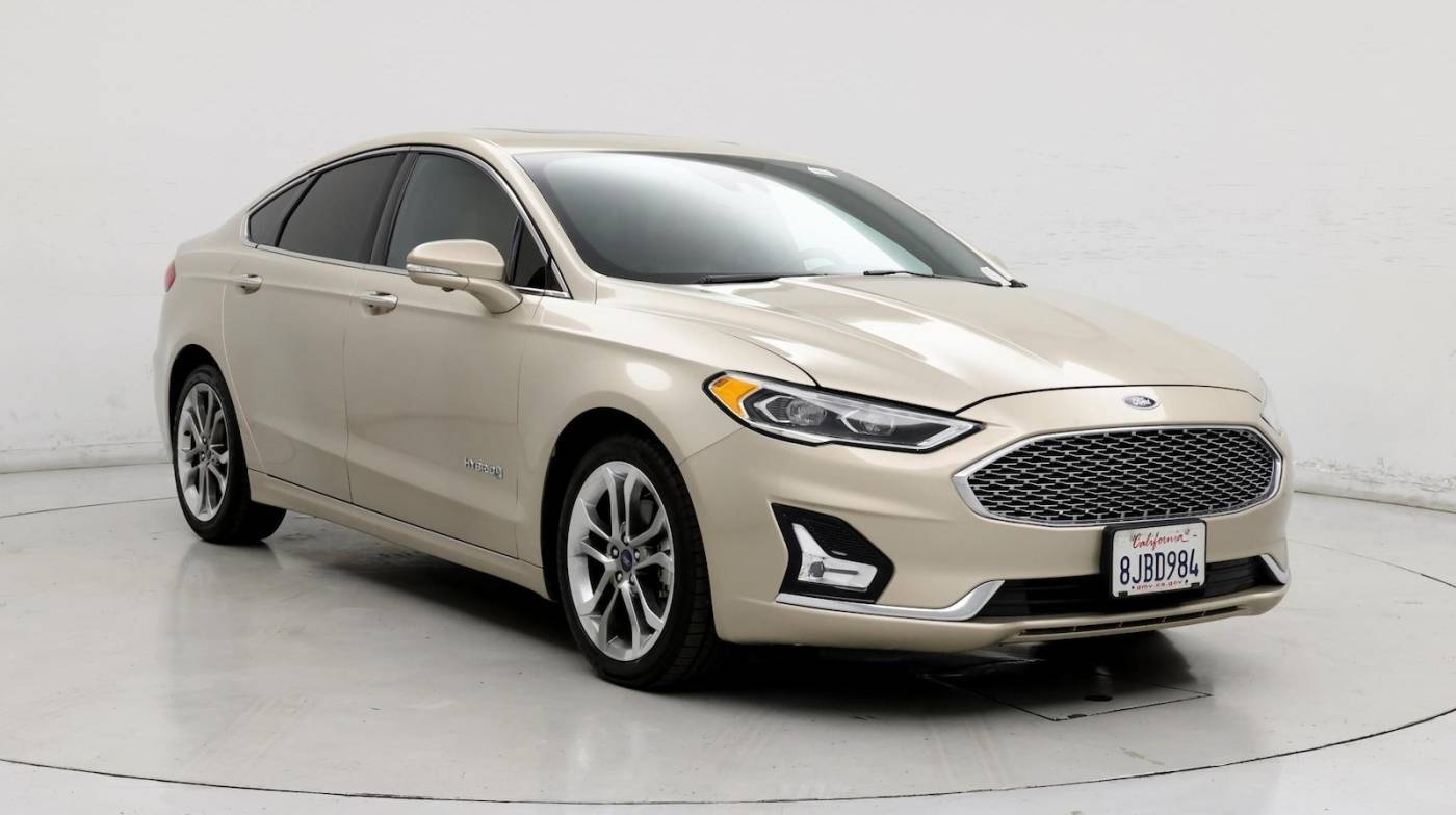 2019 Ford Fusion Hybrid Titanium — Sedan — 101,711 mi — Fresno, CA