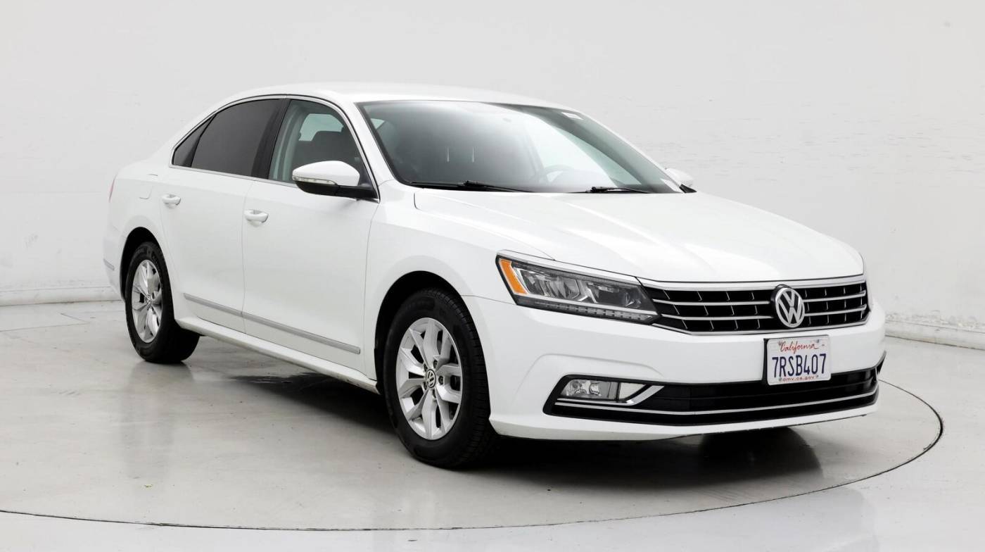 2016 Volkswagen Passat 1.8T S — Sedan — 101,878 mi — Fresno, CA